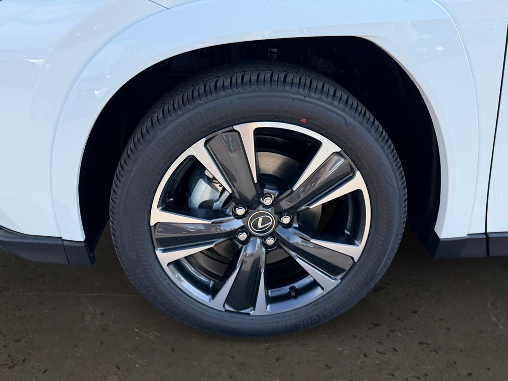 2026 Lexus UX PREMIUM AWD