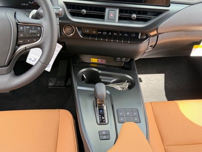 2026 Lexus UX PREMIUM AWD