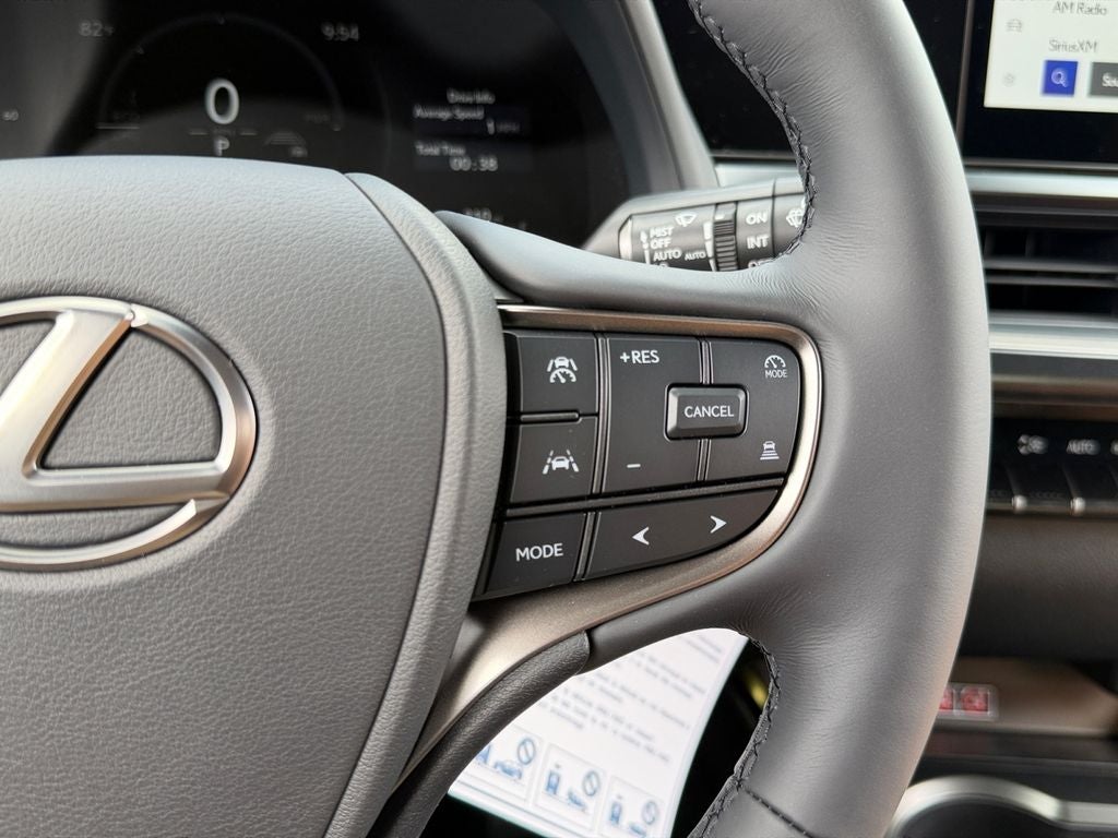 2026 Lexus UX PREMIUM AWD