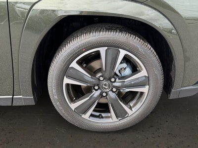 2026 Lexus UX PREMIUM AWD
