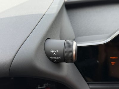 2026 Lexus UX PREMIUM AWD