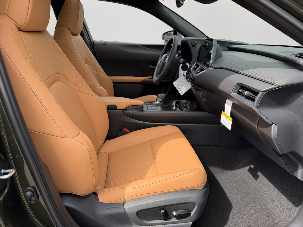 2026 Lexus UX PREMIUM AWD