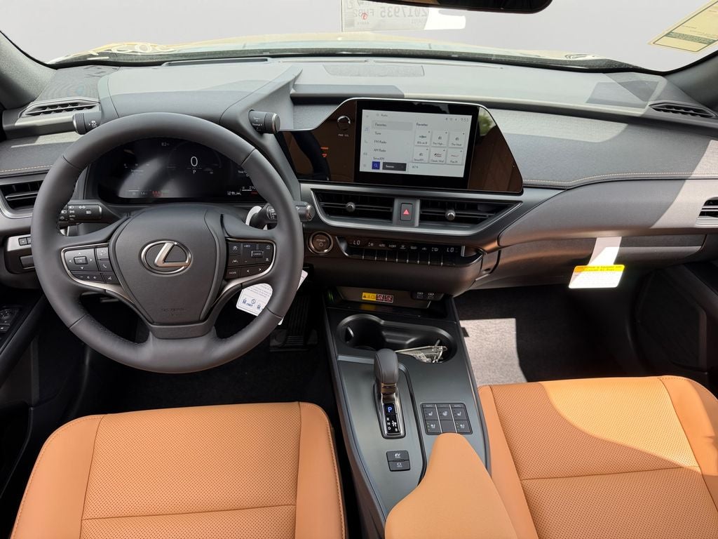 2026 Lexus UX PREMIUM AWD