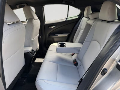 2020 Lexus UX 250h Base 250h Base