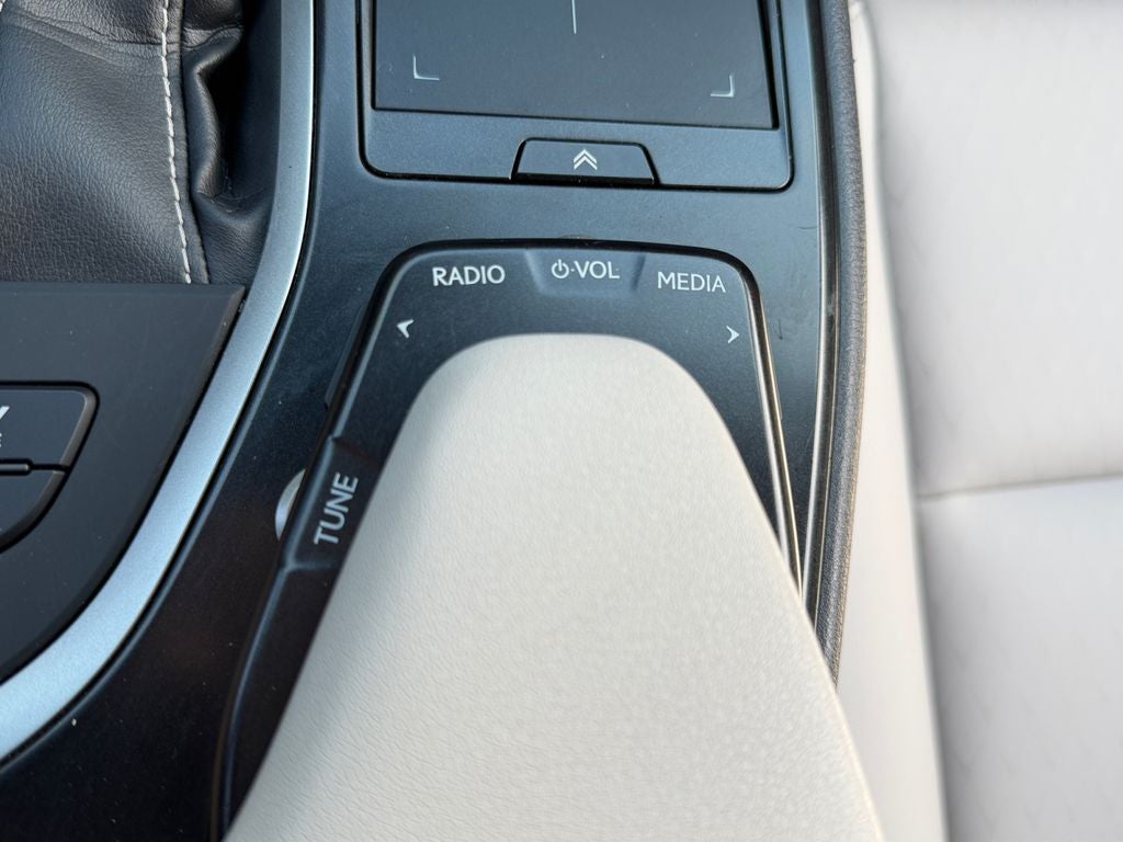 2020 Lexus UX 250h Base 250h Base