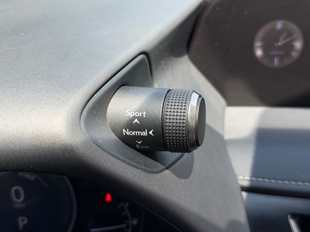 2020 Lexus UX 250h Base 250h Base