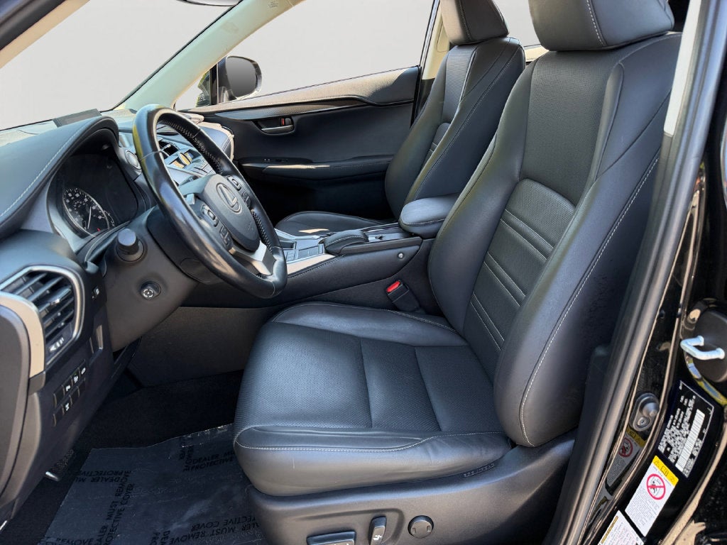 2017 Lexus NX 200t 200t