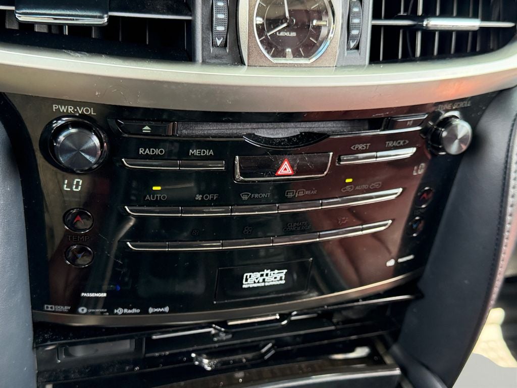 2021 Lexus LX 570 THREE-ROW