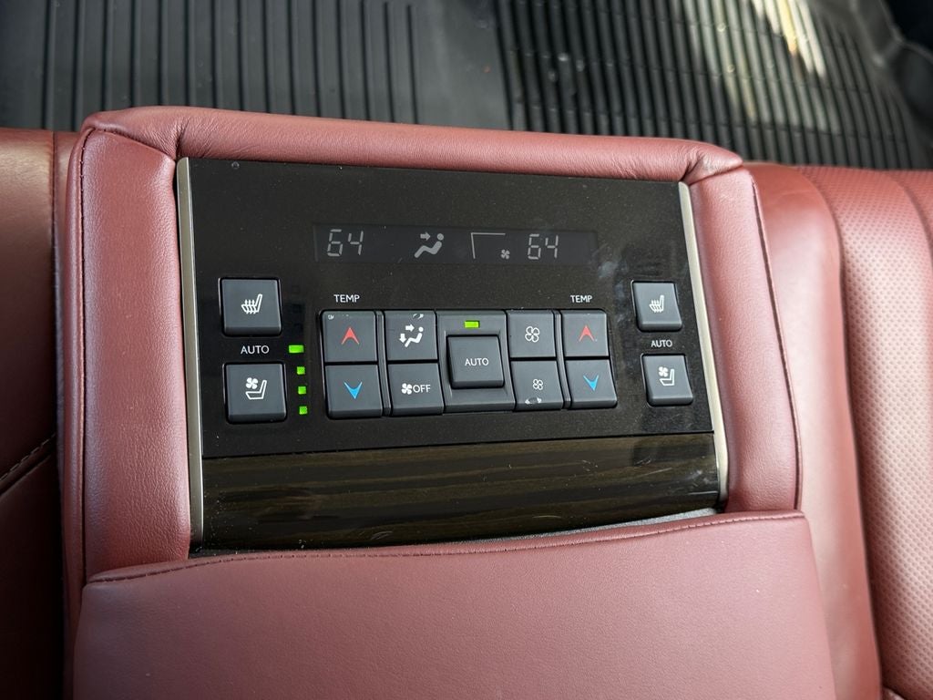 2021 Lexus LX 570 THREE-ROW