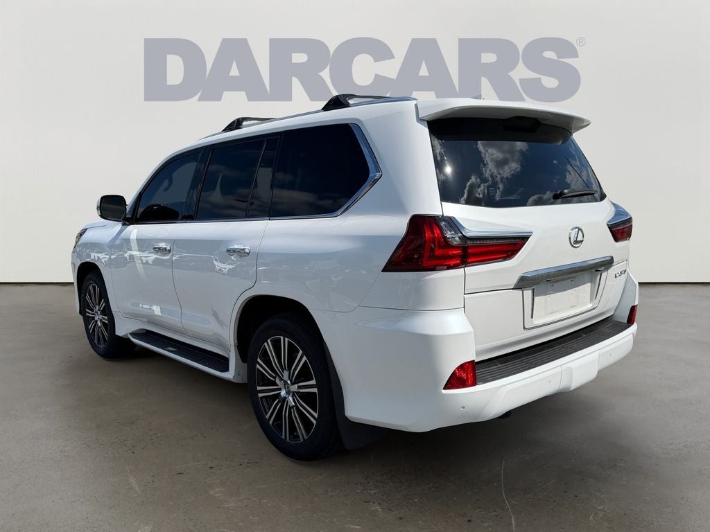 2021 Lexus LX 570 THREE-ROW