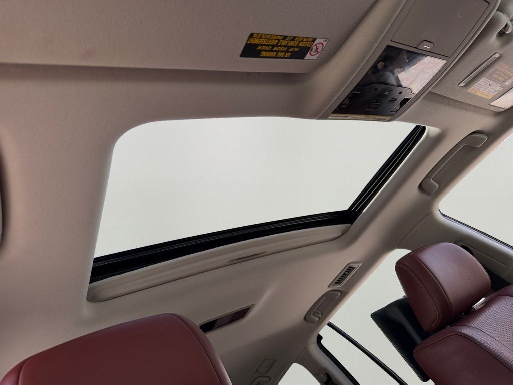 2021 Lexus LX 570 THREE-ROW