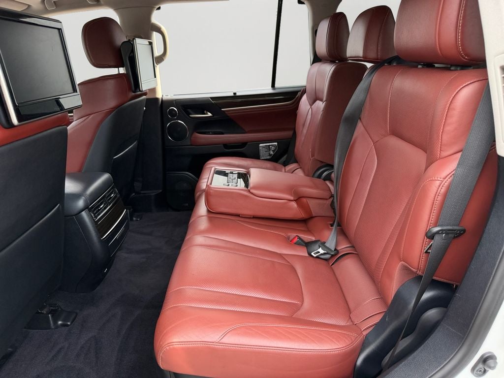2021 Lexus LX 570 THREE-ROW