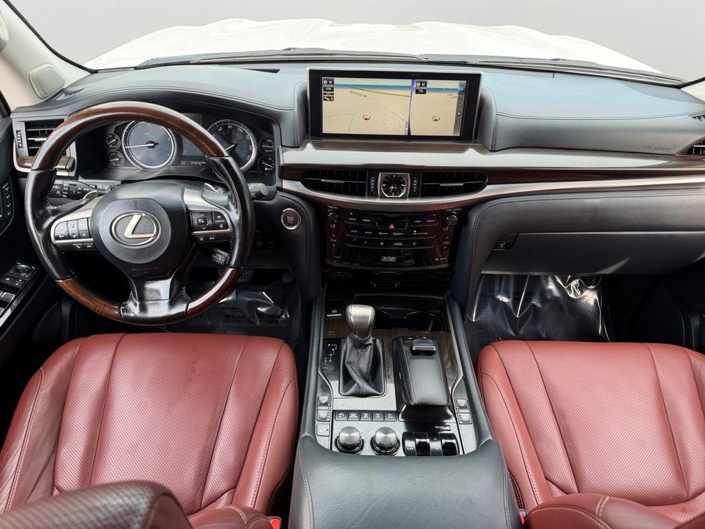 2021 Lexus LX 570 THREE-ROW