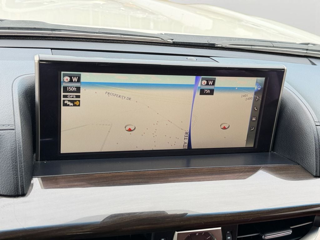 2021 Lexus LX 570 THREE-ROW