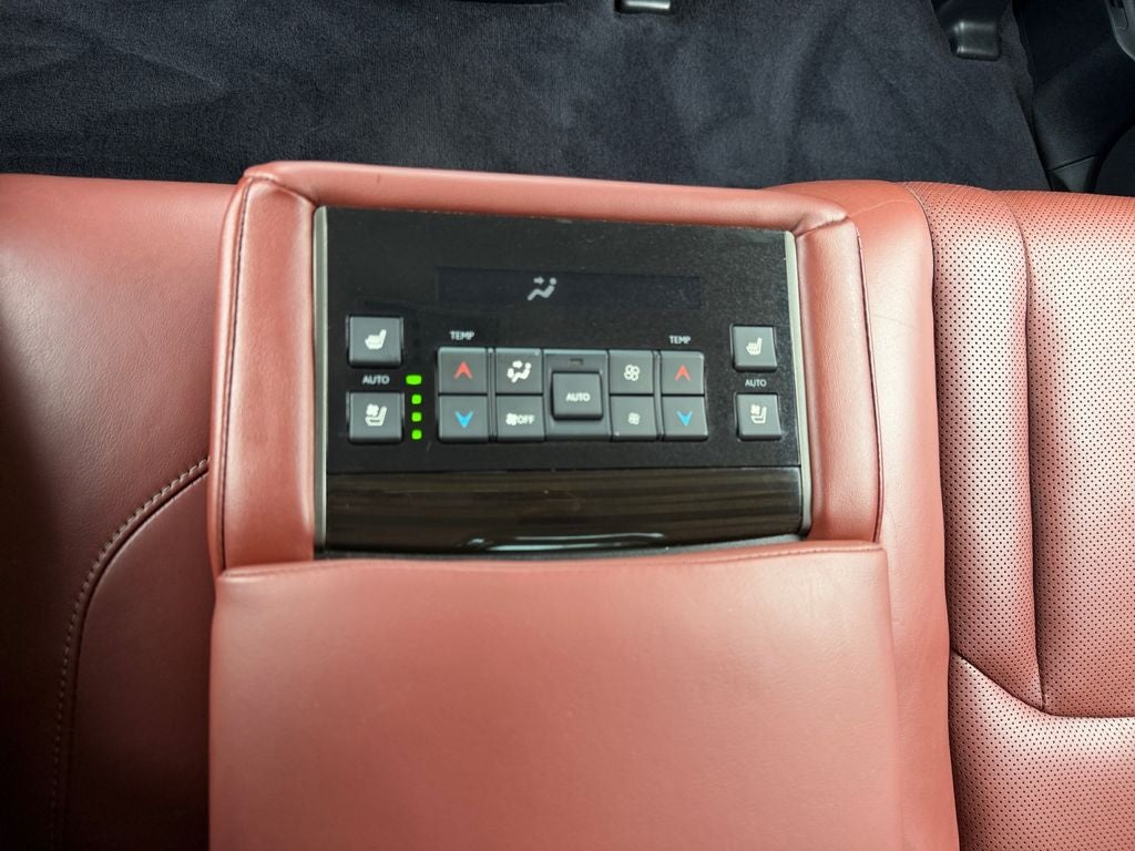 2021 Lexus LX 570 THREE-ROW