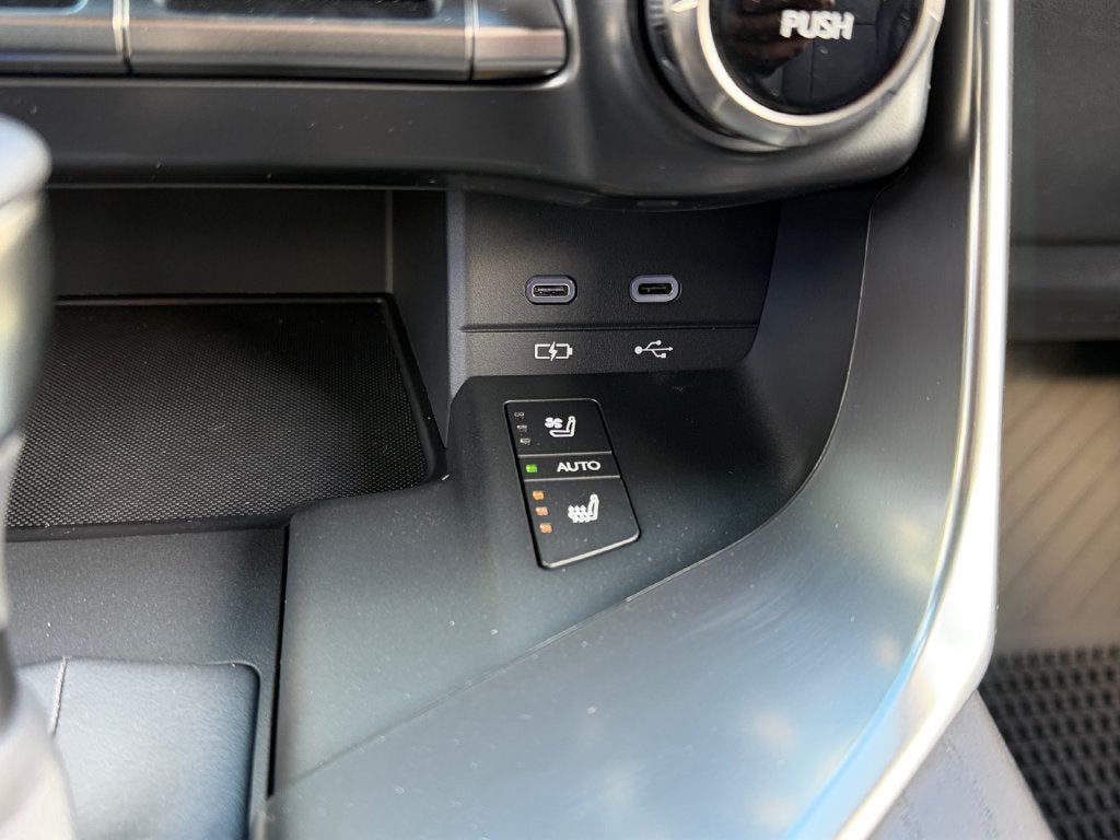2026 Lexus LX LUXURY