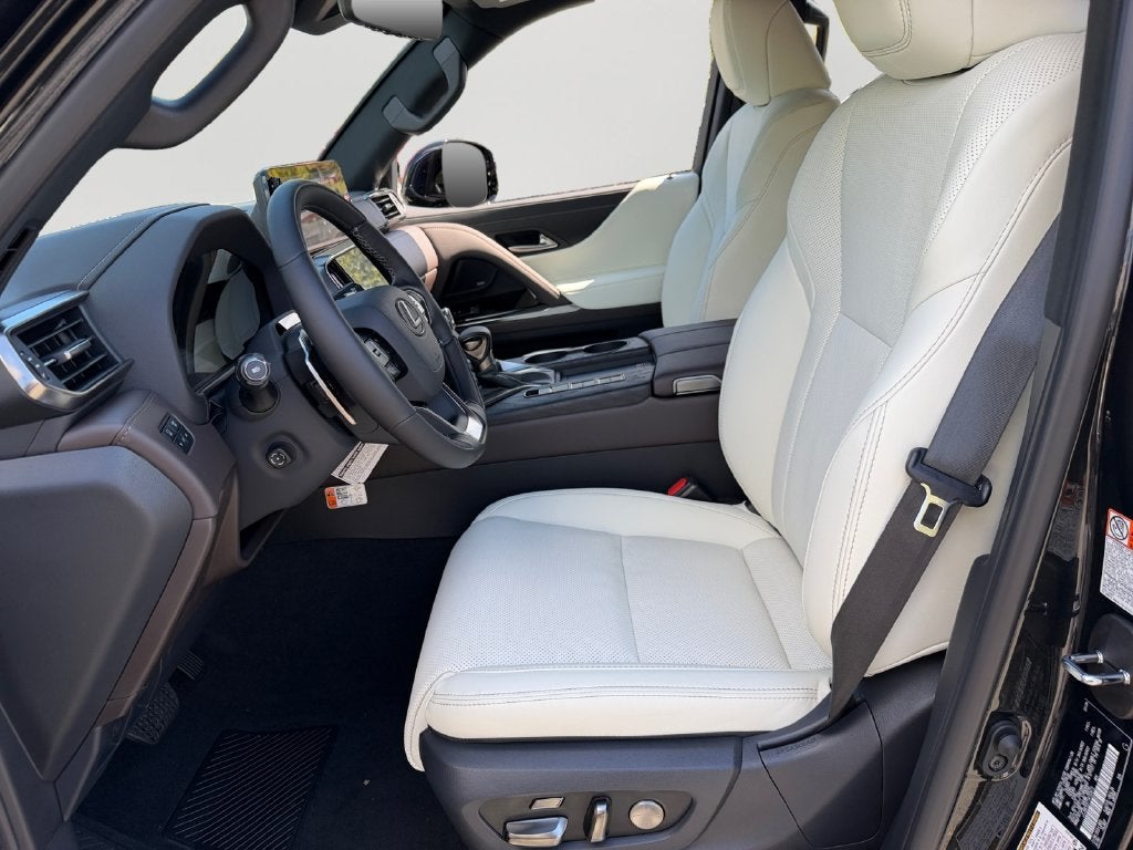 2026 Lexus LX LUXURY