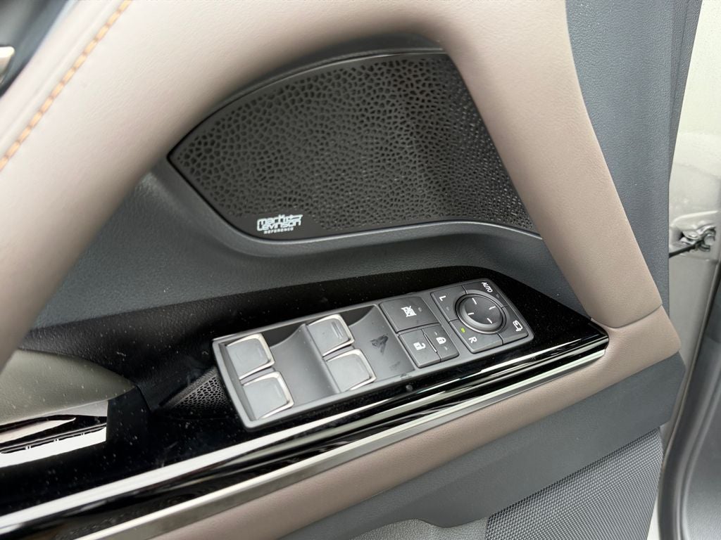 2026 Lexus LX LUXURY