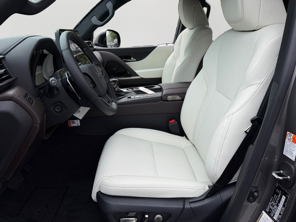 2026 Lexus LX LUXURY