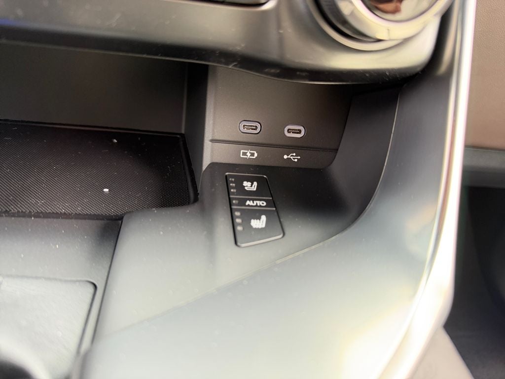 2026 Lexus LX LUXURY