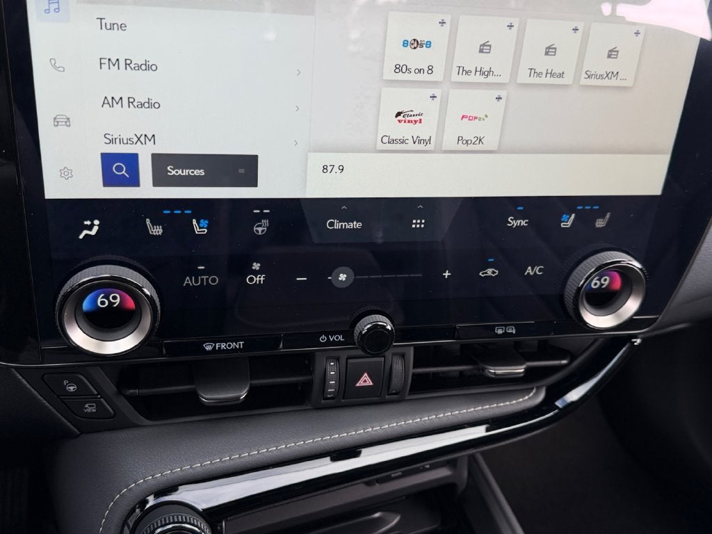 2026 Lexus NX LUXURY AWD