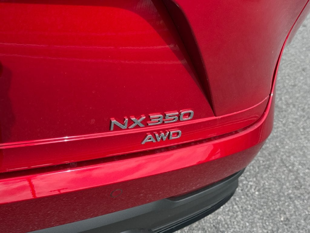 2026 Lexus NX LUXURY AWD
