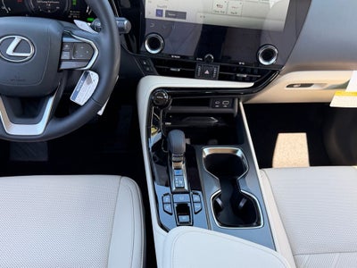2026 Lexus NX LUXURY AWD