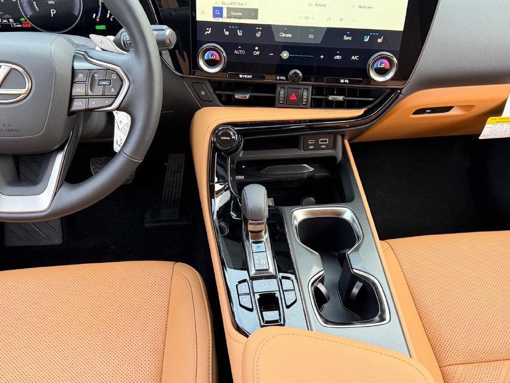 2026 Lexus NX PREMIUM PLUS AWD