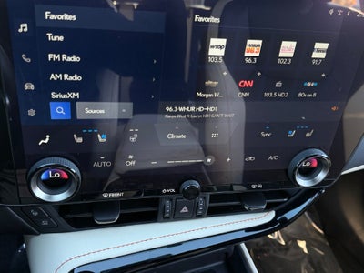 2024 Lexus NX 450h+ Luxury AWD