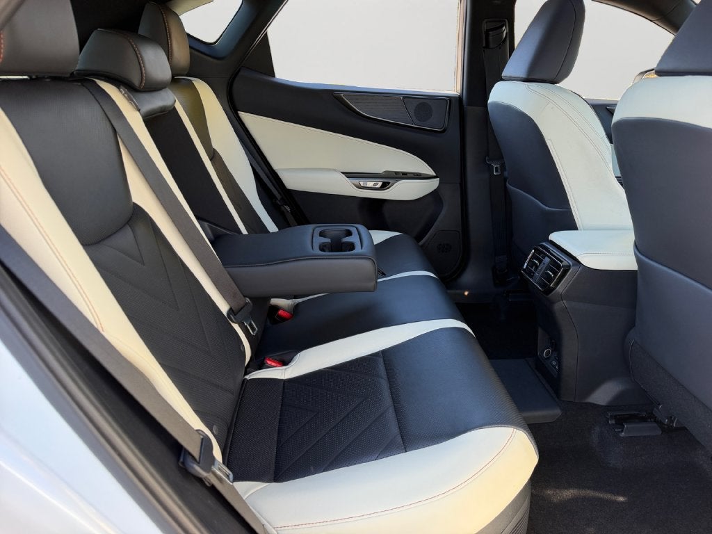 2024 Lexus NX 450h+ Luxury AWD