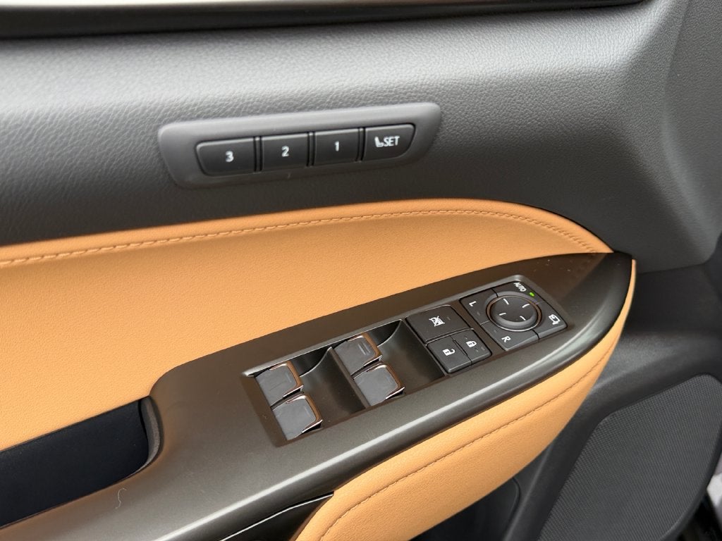 2026 Lexus NX PREMIUM PLUS AWD