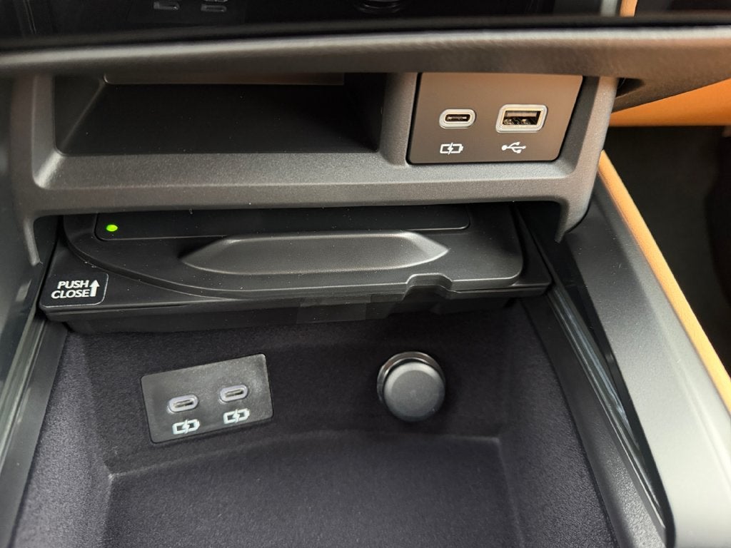 2026 Lexus NX PREMIUM PLUS AWD