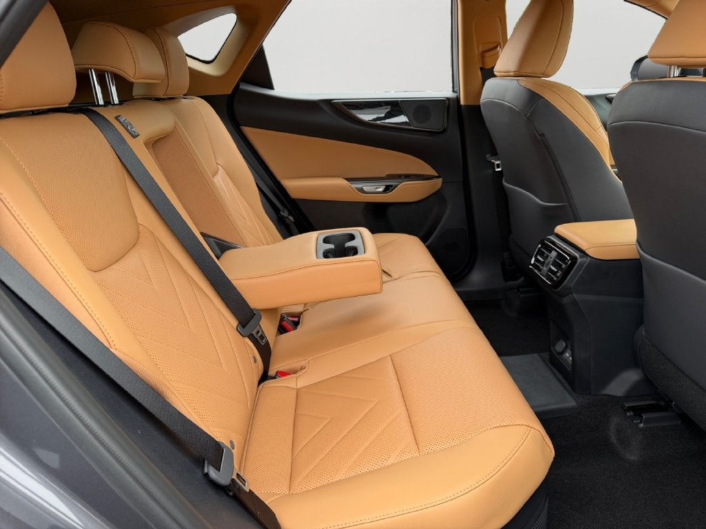 2026 Lexus NX PREMIUM PLUS AWD
