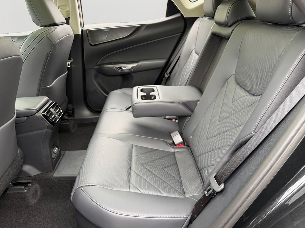 2026 Lexus NX LUXURY AWD
