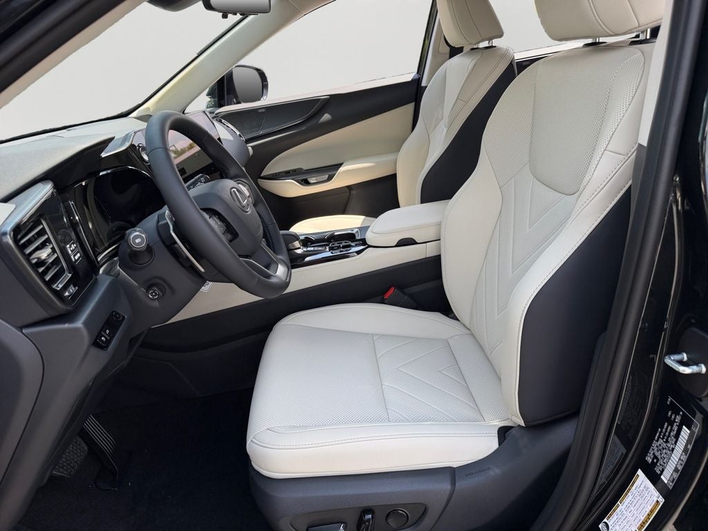 2026 Lexus NX LUXURY AWD