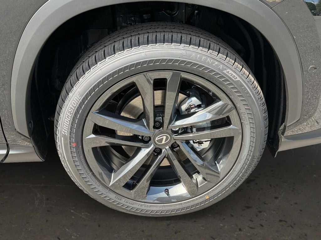 2026 Lexus NX LUXURY AWD