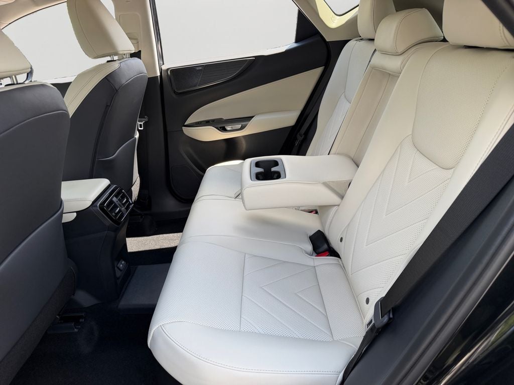 2026 Lexus NX LUXURY AWD