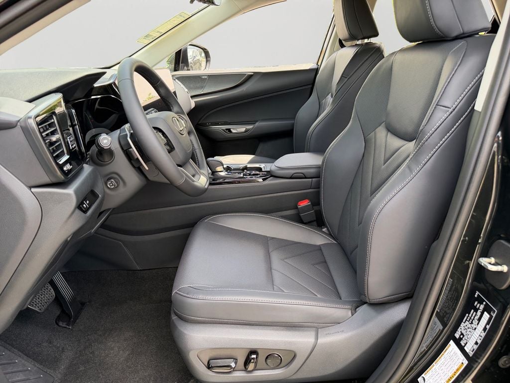 2026 Lexus NX LUXURY AWD