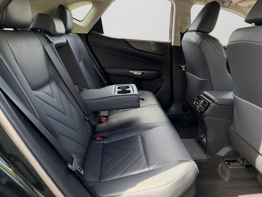 2026 Lexus NX LUXURY AWD