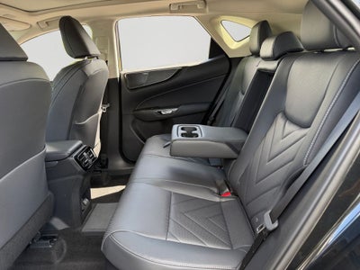 2026 Lexus NX LUXURY AWD