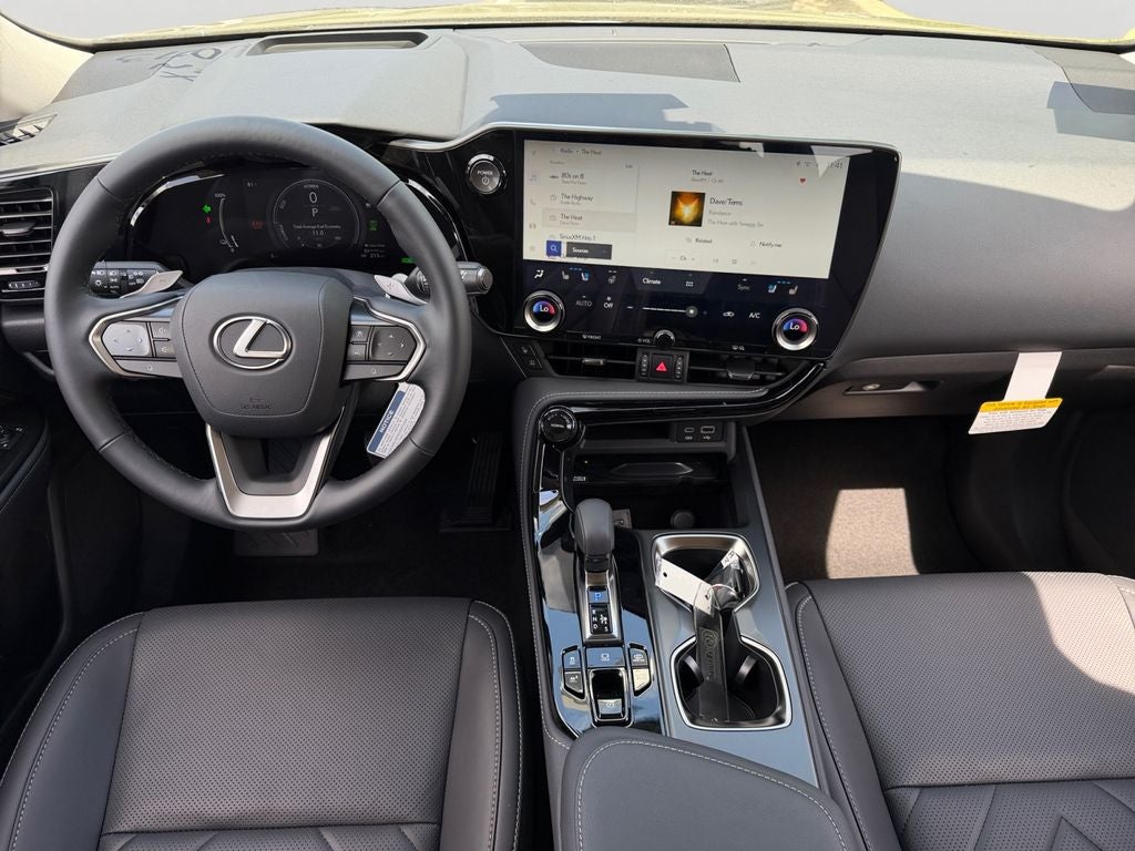 2026 Lexus NX LUXURY AWD