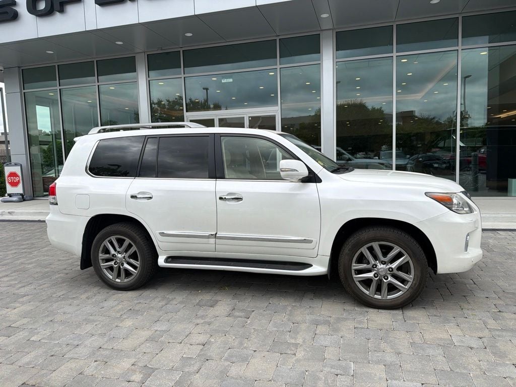 2013 Lexus LX 570 570