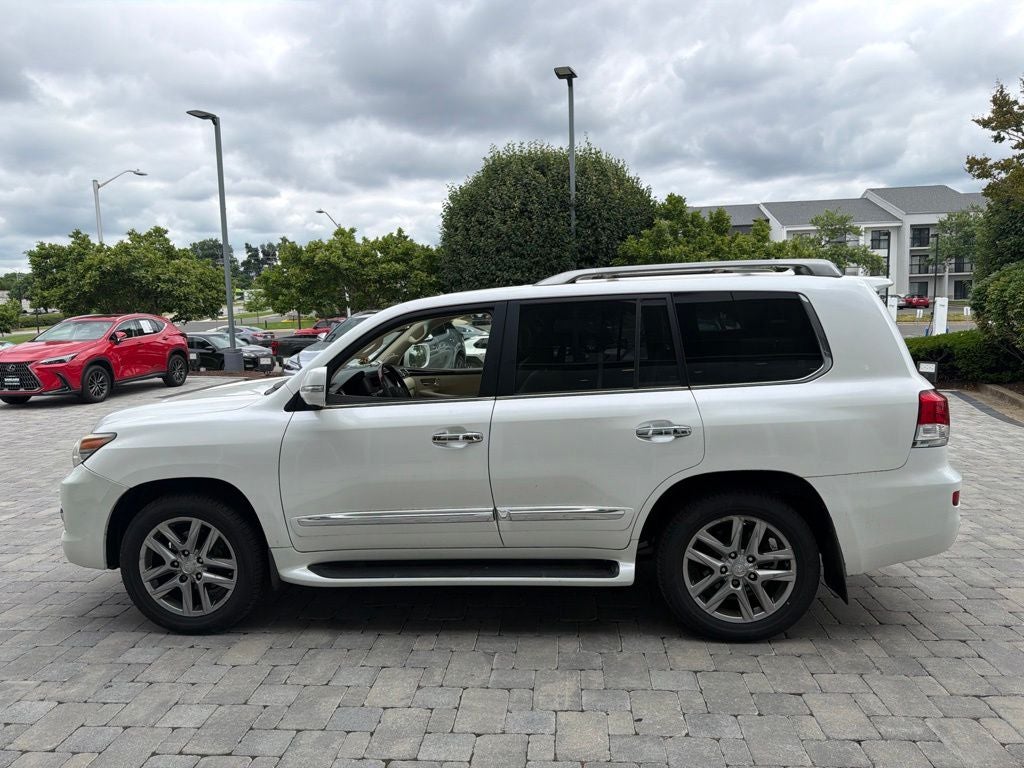2013 Lexus LX 570 570