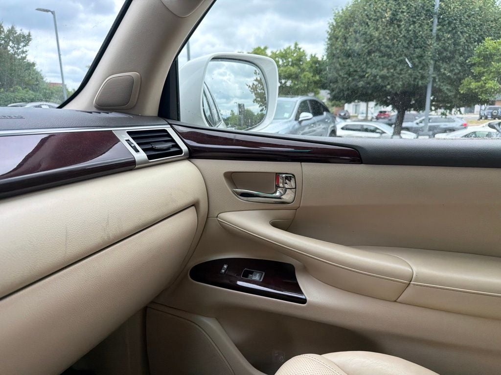 2013 Lexus LX 570 570