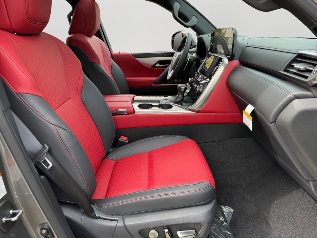 2026 Lexus LX F SPORT HANDLING