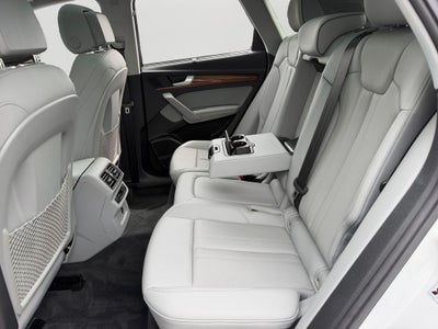 2024 Audi Q5 40 Premium Plus