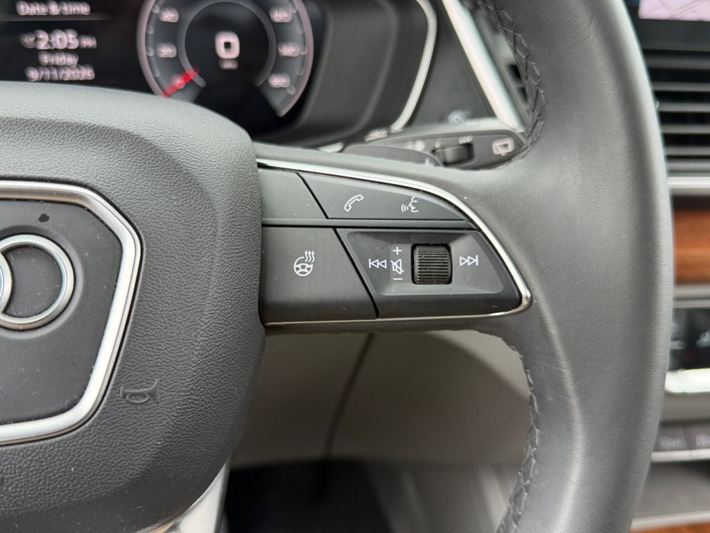2024 Audi Q5 40 Premium Plus