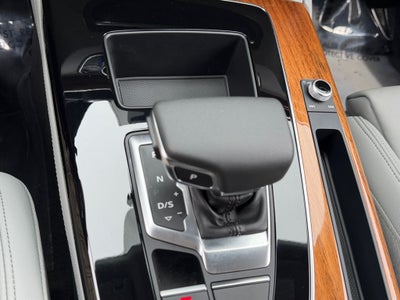 2024 Audi Q5 40 Premium Plus