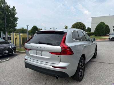 2021 Volvo XC60 T5 Momentum