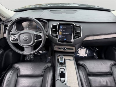 2022 Volvo XC90 Recharge Plug-In Hybrid T8 Inscription Extended Range 7P